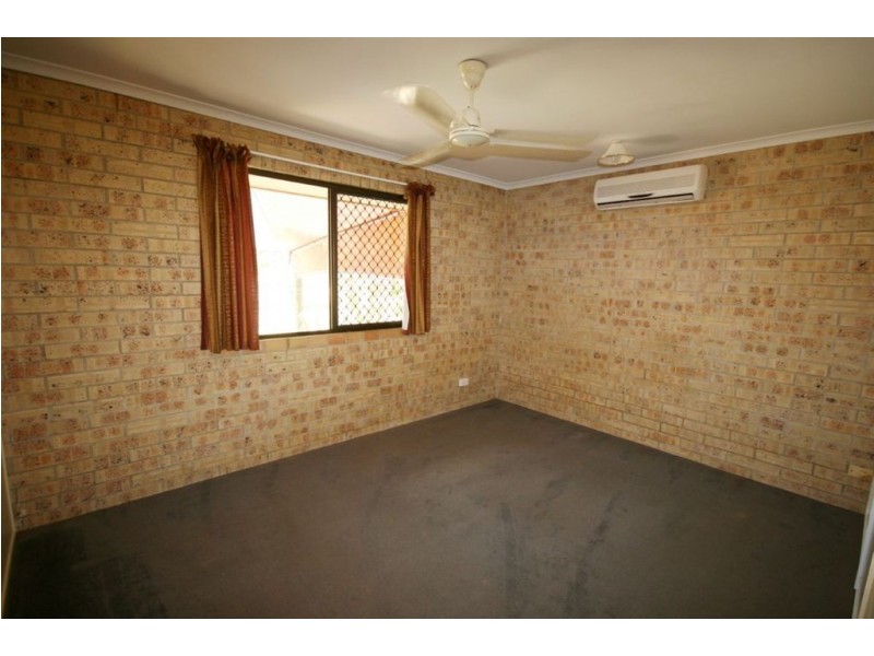 38 South Molle Boulevard, Cannonvale QLD 4802