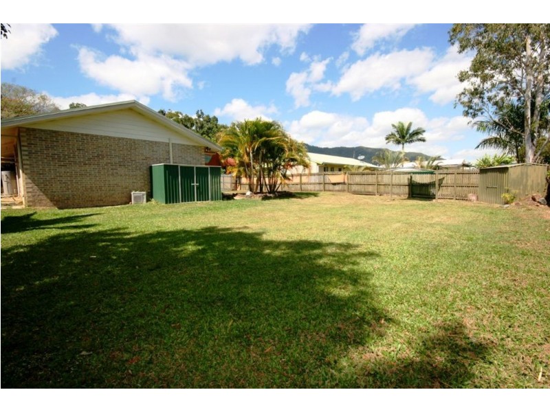 38 South Molle Boulevard, Cannonvale QLD 4802