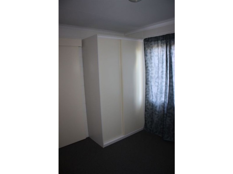 2/22 Wambiri St, Cannonvale QLD 4802