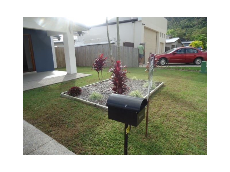 34 Endeavour Cct, Cannonvale QLD 4802