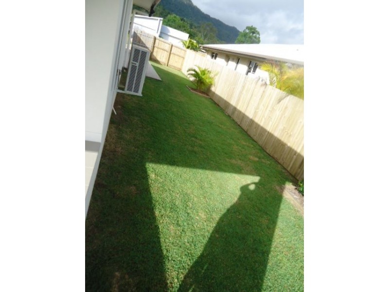 34 Endeavour Cct, Cannonvale QLD 4802