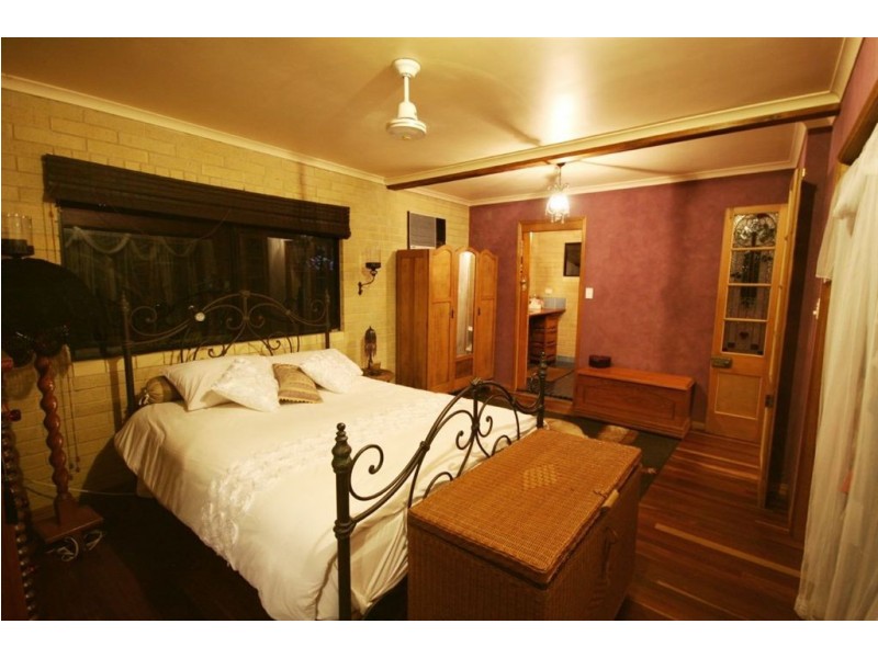 25 Laurina Drive, Strathdickie QLD 4800
