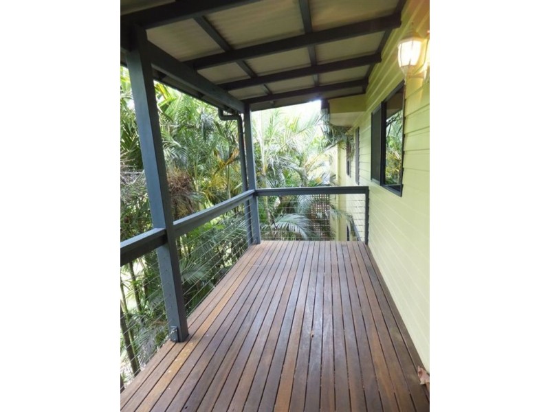 2/6 Border Drive, Cannonvale QLD 4802