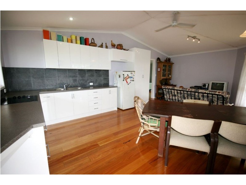523 Sugarloaf Road, Riordanvale QLD 4800