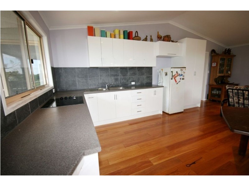 523 Sugarloaf Road, Riordanvale QLD 4800