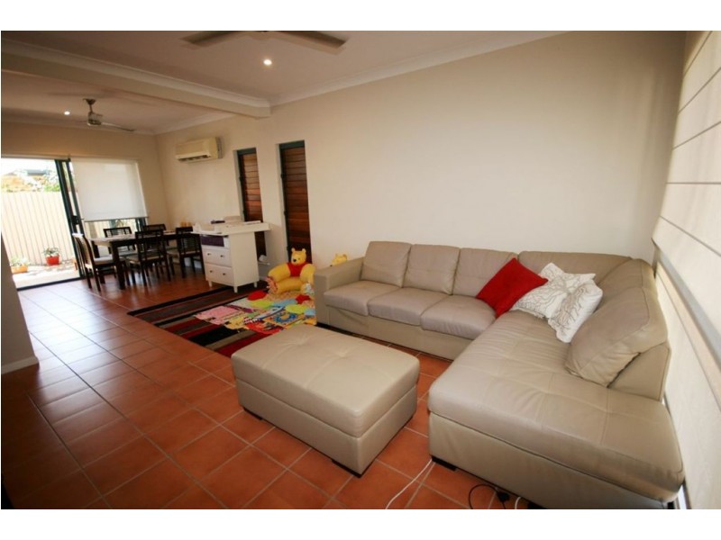 4/12 Erromango Drive, Jubilee Pocket QLD 4802