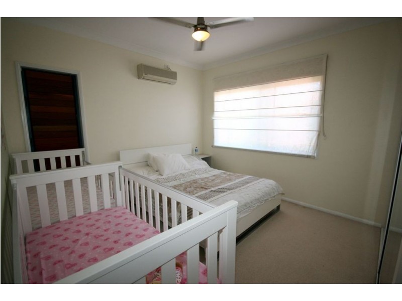 4/12 Erromango Drive, Jubilee Pocket QLD 4802