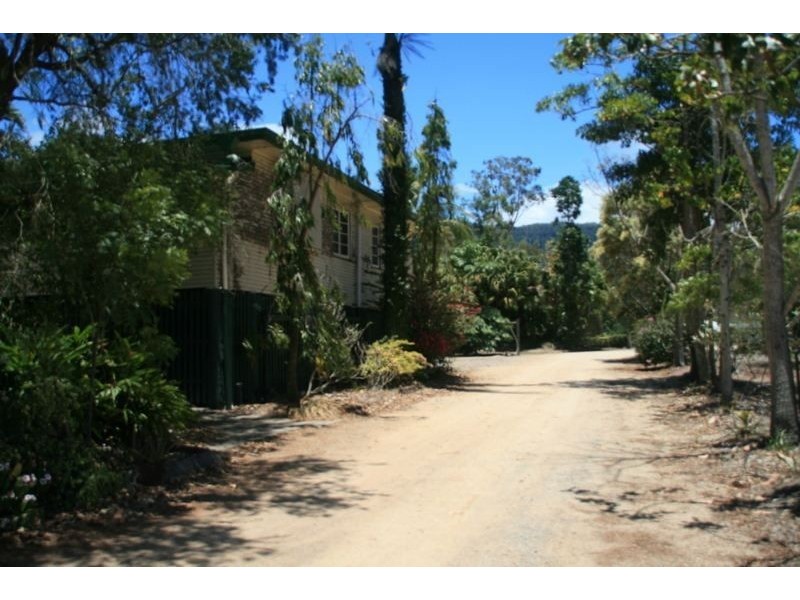 1697 Shute Harbour Road, Cannonvale QLD 4802