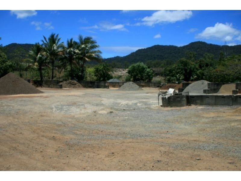 1697 Shute Harbour Road, Cannonvale QLD 4802