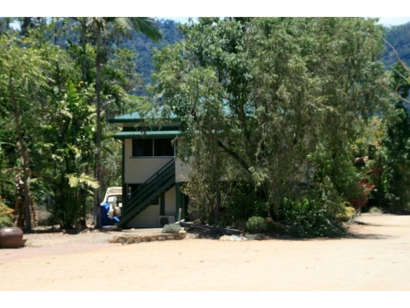 1697 Shute Harbour Road, Cannonvale QLD 4802