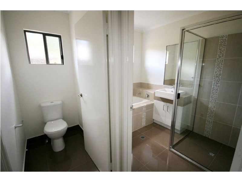 2 Twin Creek Court, Cannonvale QLD 4802