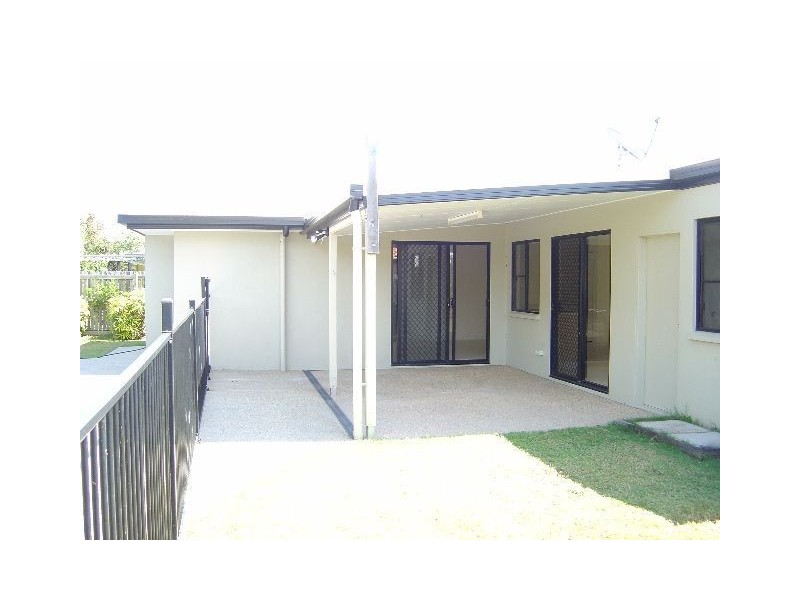 28 Banksia Court, Cannonvale QLD 4802