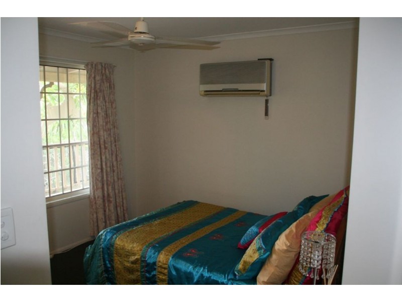 10 Solway Ave, Cannonvale QLD 4802