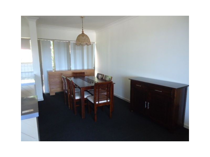 105/2 Eshelby Drive, Cannonvale QLD 4802