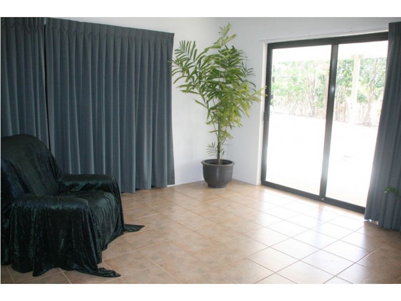 121 Richardson Road, Sugarloaf QLD 4800