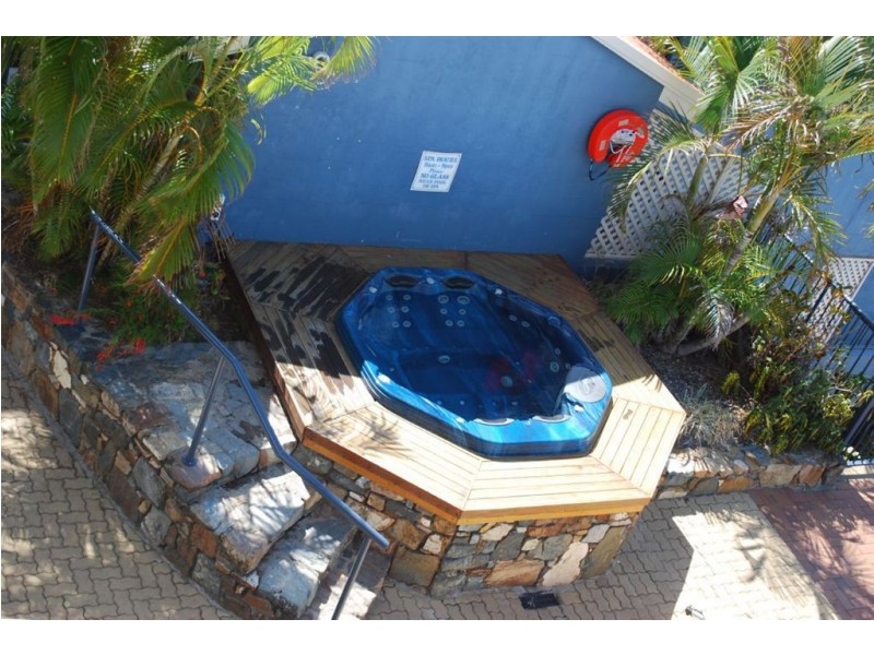 22 & 22A Golden Orchid Drive, Airlie Beach QLD 4802