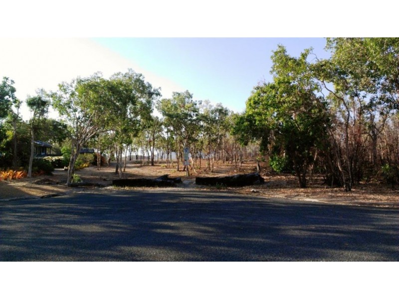79 Trochus Street, Dingo Beach QLD 4800