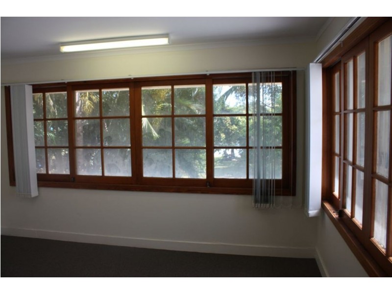 283 Shute Harbour Road, Airlie Beach QLD 4802