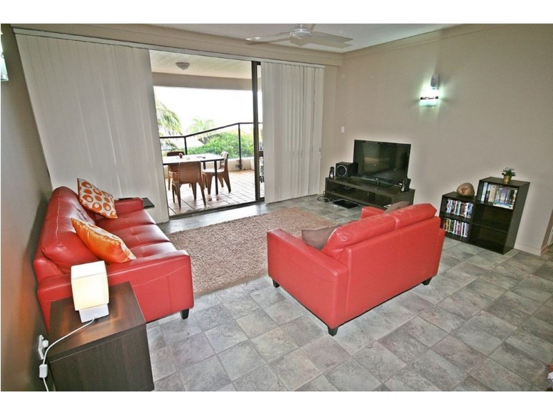 11/2 Eshelby Drive, Cannonvale QLD 4802