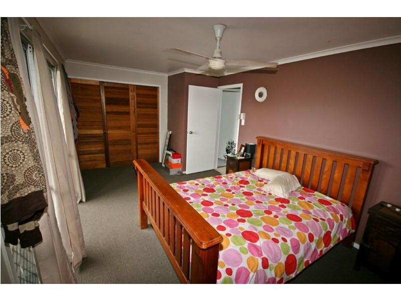 23 Manooka Drive, Cannonvale QLD 4802