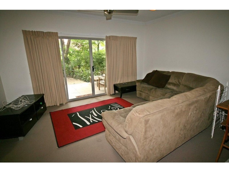 8/3 Deloraine Close, Cannonvale QLD 4802