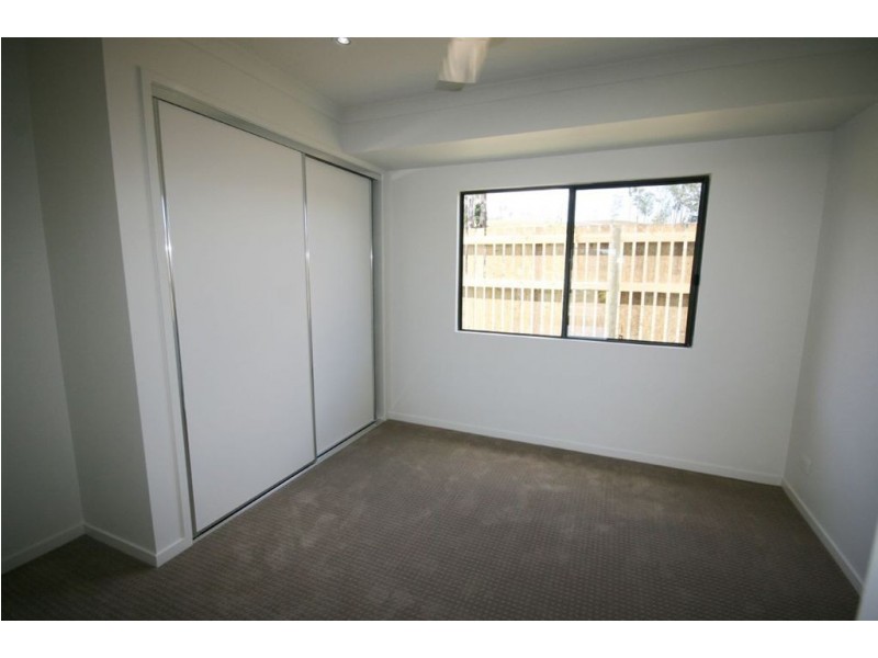 2 Companion Way, Cannonvale QLD 4802