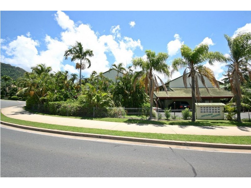 8/14 Island Drive, Cannonvale QLD 4802