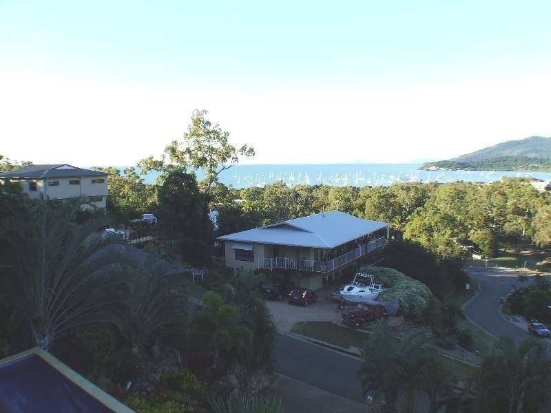26 Nara Ave, Airlie Beach QLD 4802