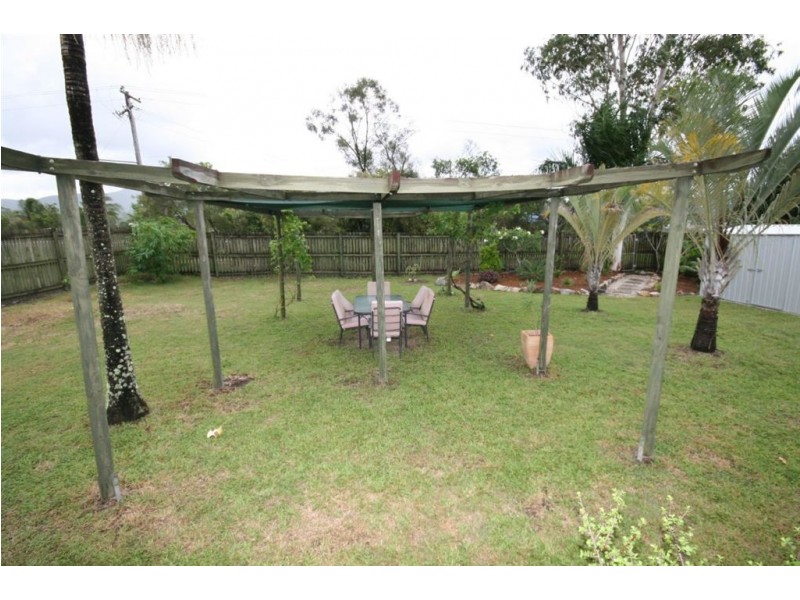 40 South Molle Blvd, Cannonvale QLD 4802