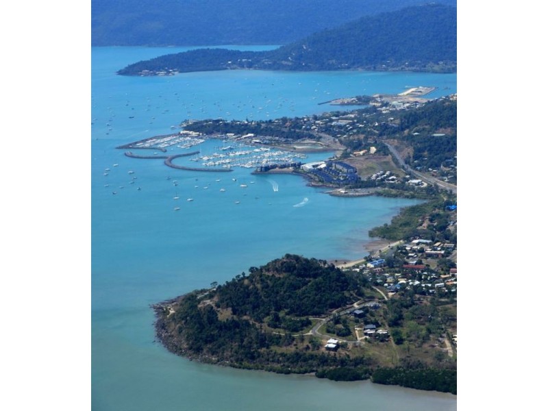 15 Beth Court, Cannonvale QLD 4802