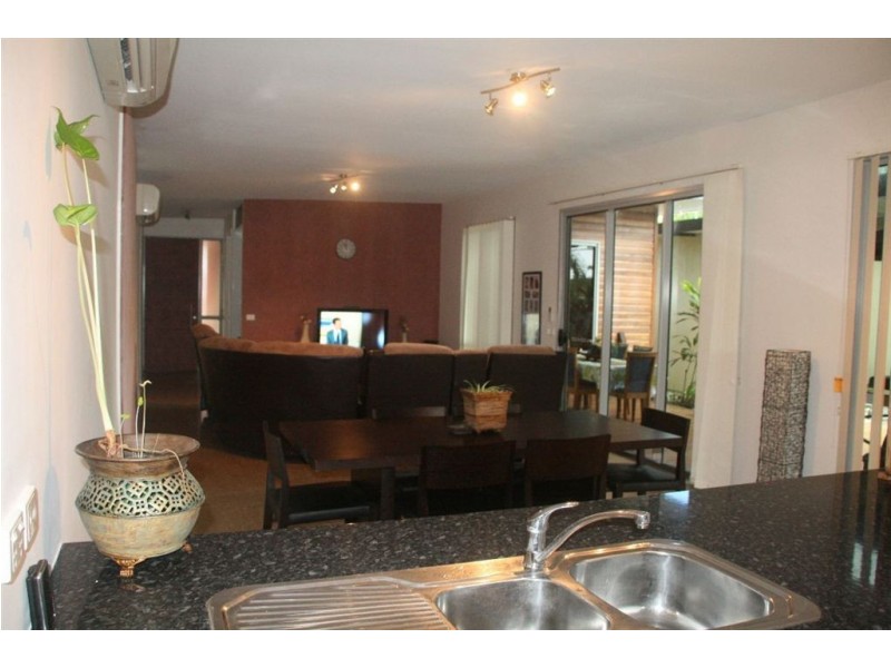 5 Melaleuca Close, Mount Julian QLD 4800
