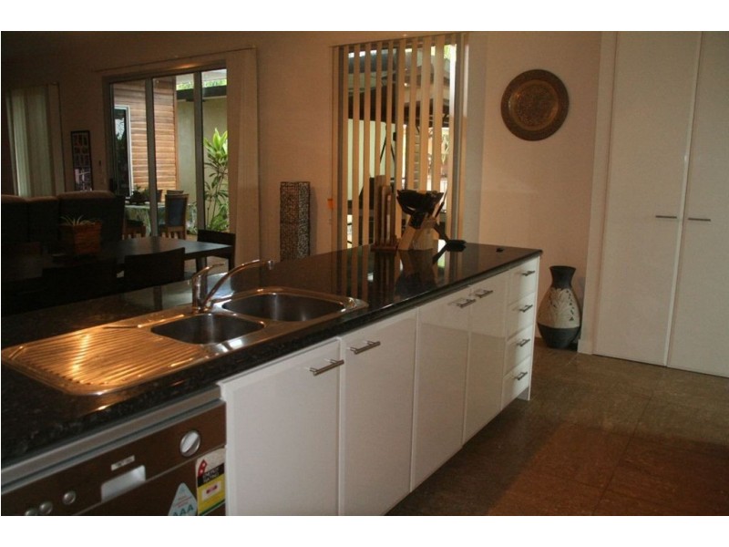 5 Melaleuca Close, Mount Julian QLD 4800