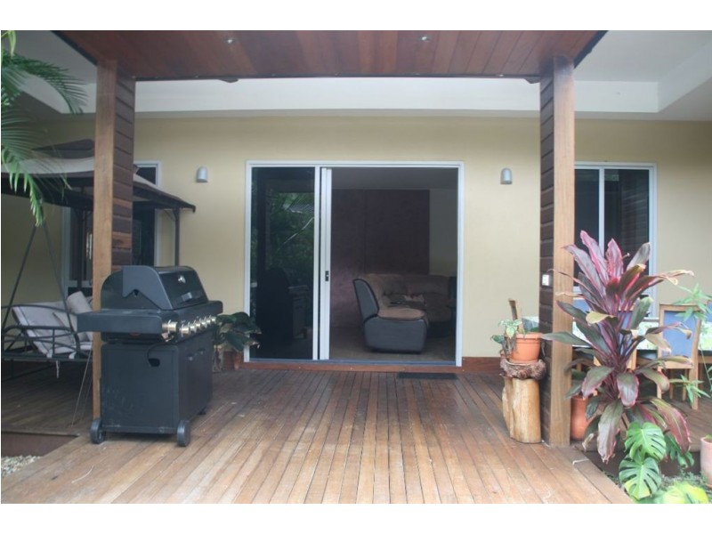 5 Melaleuca Close, Mount Julian QLD 4800