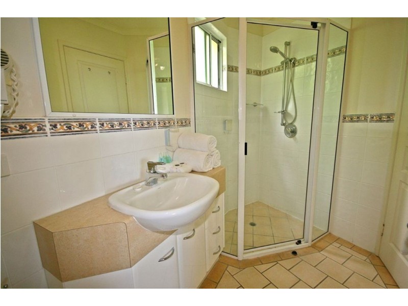 13/115 Shingley Drive, Cannonvale QLD 4802
