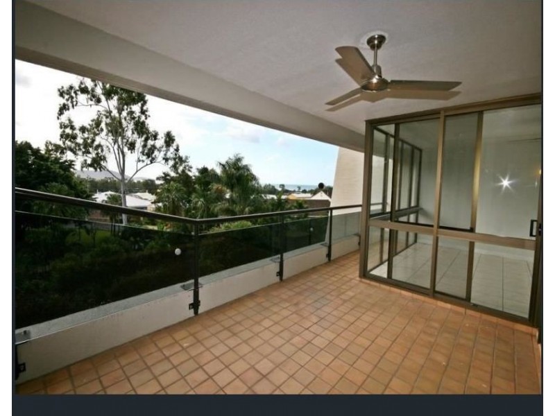 104/2 Eshelby Drive, Cannonvale QLD 4802