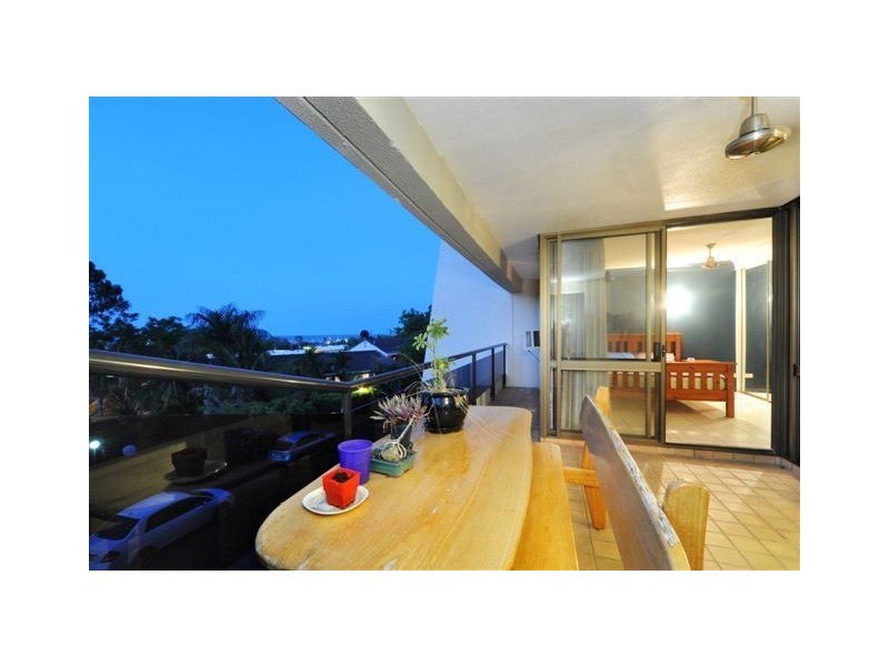 104/2 Eshelby Drive, Cannonvale QLD 4802