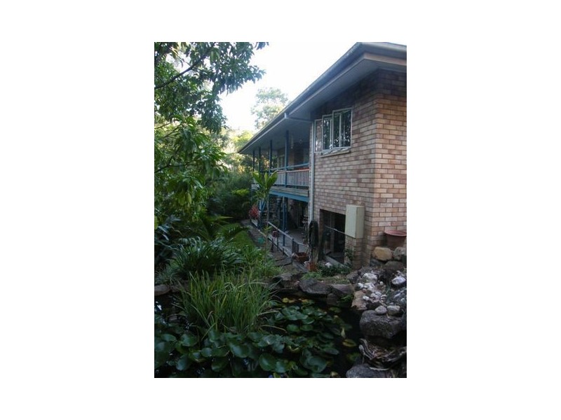 4 Dixon Place, Cannonvale QLD 4802