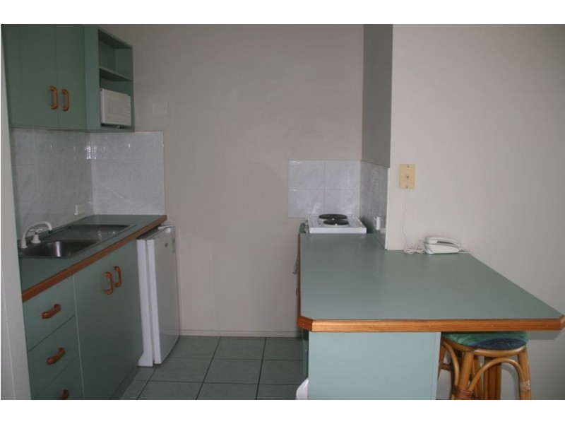 21 & 21a/5 Golden Orchid Drive, Airlie Beach QLD 4802