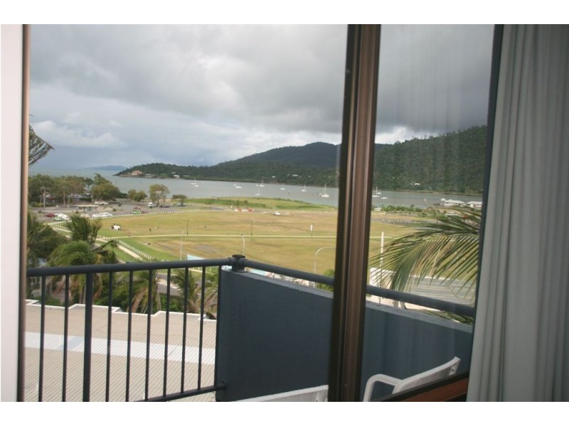 21 & 21a/5 Golden Orchid Drive, Airlie Beach QLD 4802