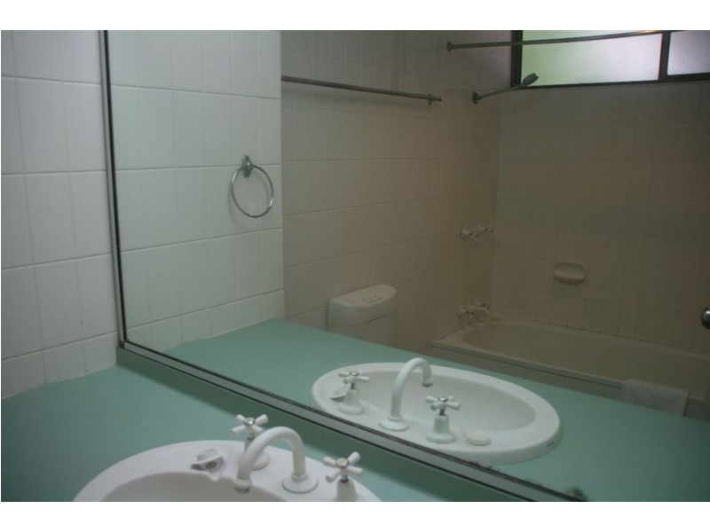 21 & 21a/5 Golden Orchid Drive, Airlie Beach QLD 4802