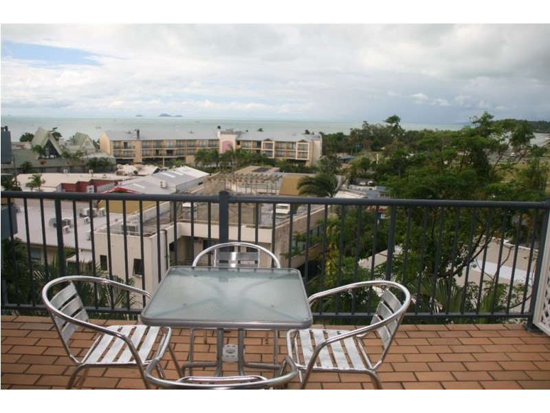 21 & 21a/5 Golden Orchid Drive, Airlie Beach QLD 4802