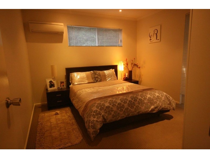 71 Pringle Road, Cannonvale QLD 4802