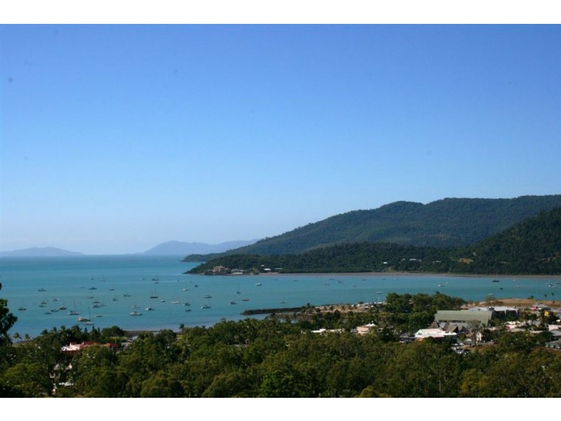 10 Laguna Court, Airlie Beach QLD 4802