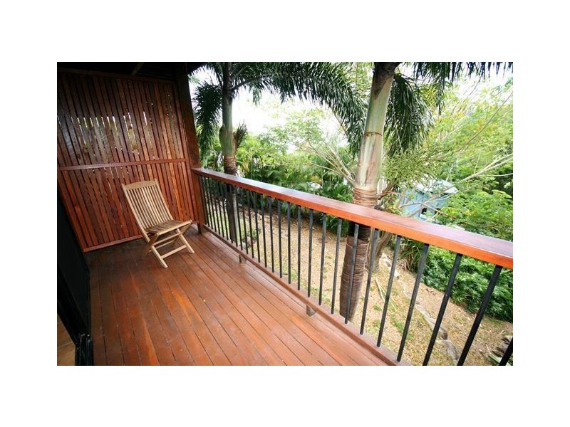 30B Macona Crescent, Cannonvale QLD 4802