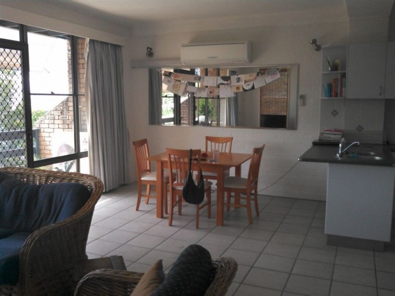 10/2 Lewis Street, Airlie Beach QLD 4802