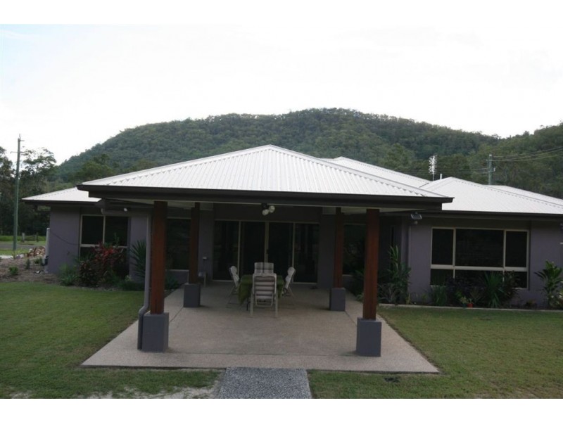 Lot 4 Wincester Rd, Mount Marlow QLD 4800
