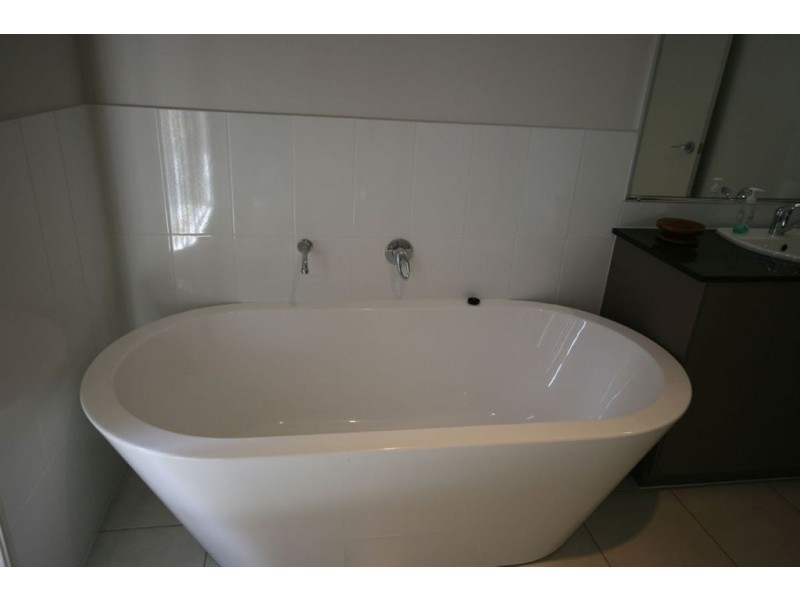 Lot 4 Wincester Rd, Mount Marlow QLD 4800