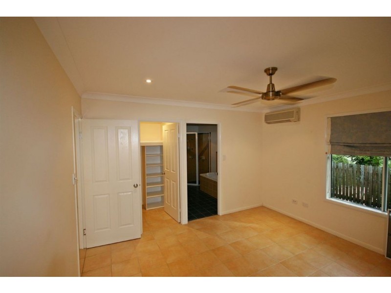 65 Namanula Drive, Flametree QLD 4802