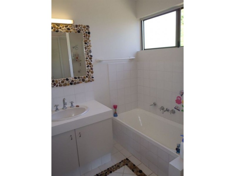 135/4 Eshelby Drive, Cannonvale QLD 4802