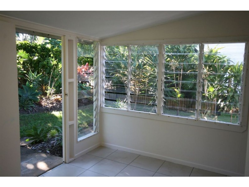 2 Hillcrest Avenue, Airlie Beach QLD 4802